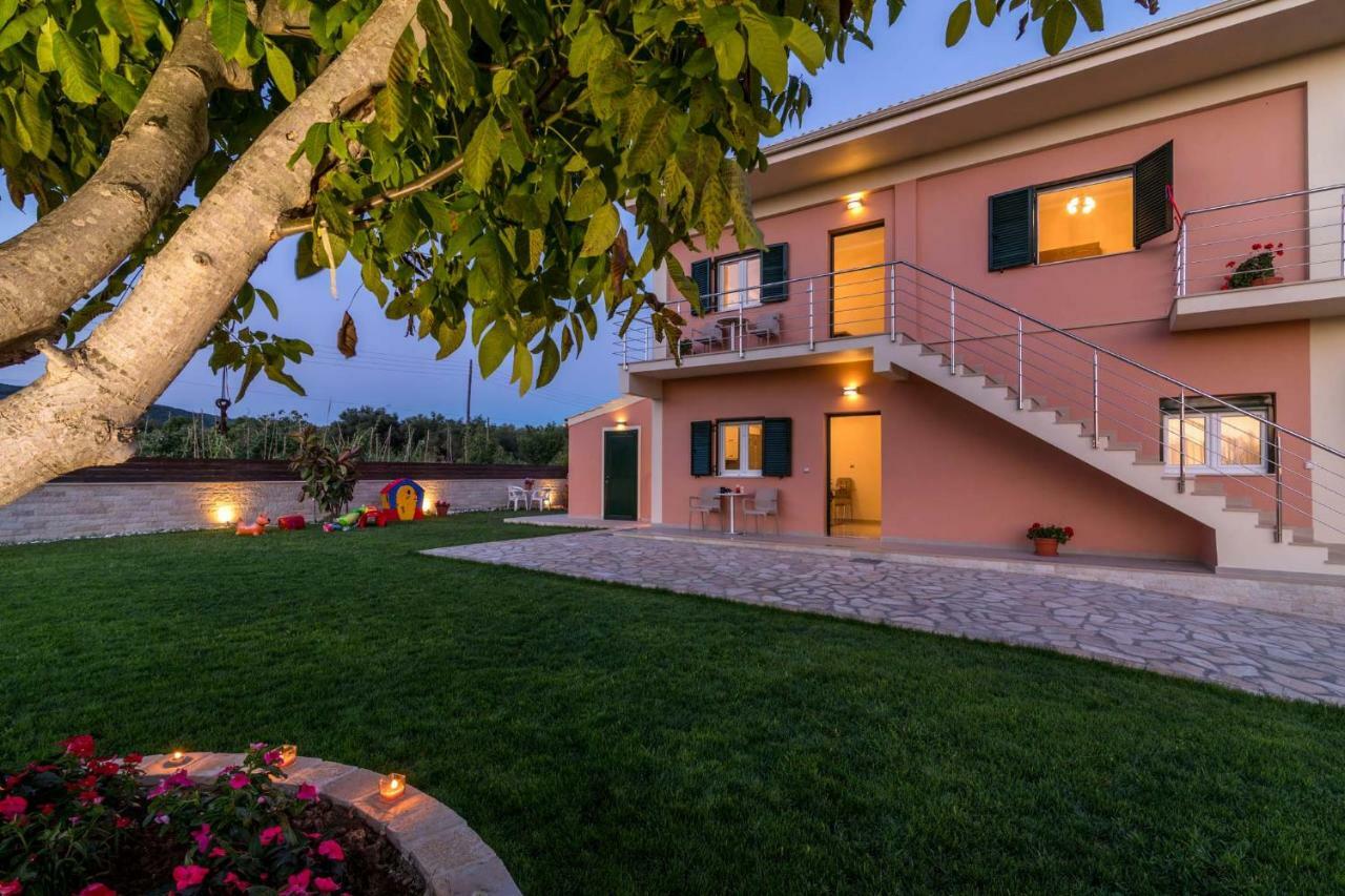 Villa Nissos Línia Eksteriør billede